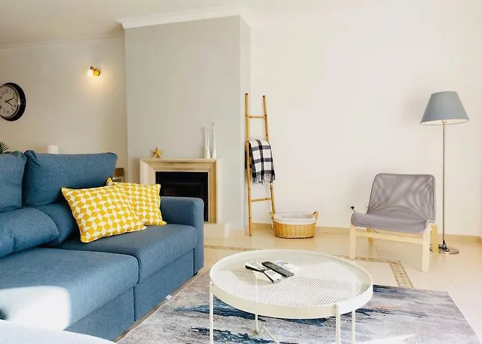 Praia Central Апартаменты Эрисейра