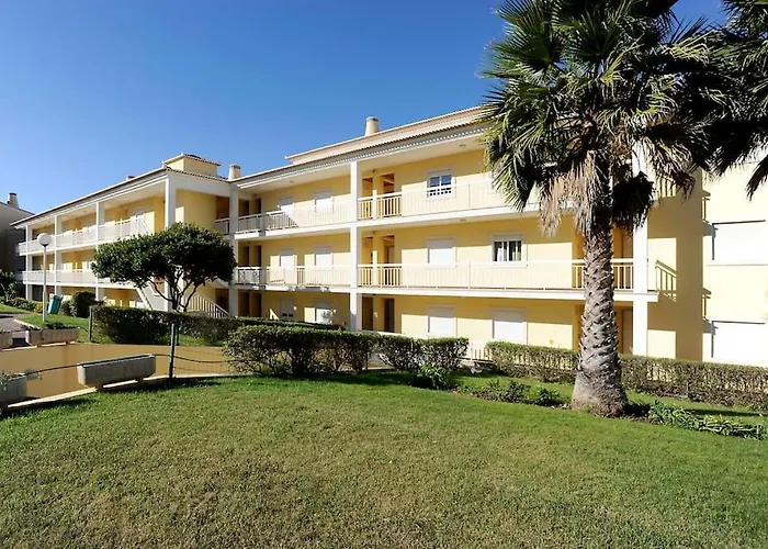 Апартаменты Praia Central Эрисейра